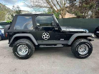 Jeep Wrangler cat Soft top (EU) Nero usata Villa Santa Lucia
