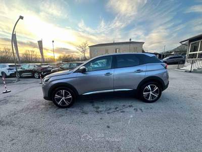 Peugeot 3008 S&S EAT8 Allure Pack Grigio usata Villa Santa Lucia