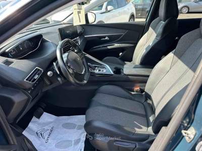 Peugeot 3008 Hybrid 225 e-EAT8 Allure Blu/Azzurro usata Villa Santa Lucia
