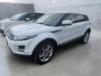 Land Rover Range Rover Evoque auto con porte anteriore e posteriore destro strisciate usata Settimo Torinese
