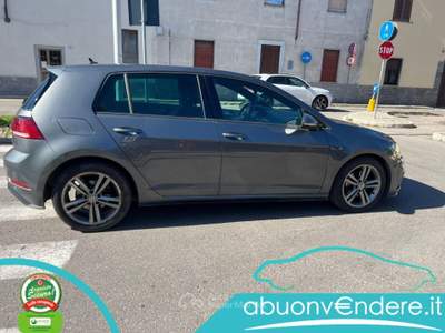 Volkswagen Golf 1.6 TDI 115 CV 5p. R-LINE Grigio usata Corbetta