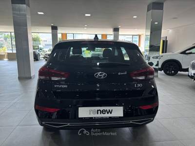 Hyundai i30 1.0 t-gdi 48V Style&Techno Nero usata Pozzuoli