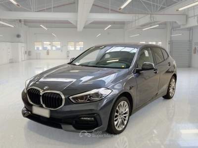 BMW Serie 1 118i BMW SERIE 1 118I SPORT AUTO 5 PORTE BERLINA usata Casei Gerola