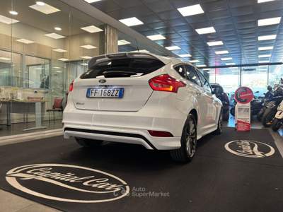 Ford Focus GARANZIA 12 MESI Bianco usata Valmontone