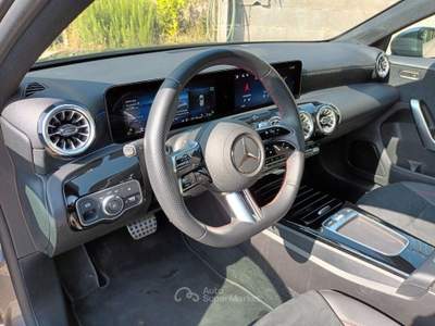Mercedes-Benz Classe A D AUTOMATIC AMG LINE 116CV CAM360° NAV PACK LUCI Grigio usata Roma