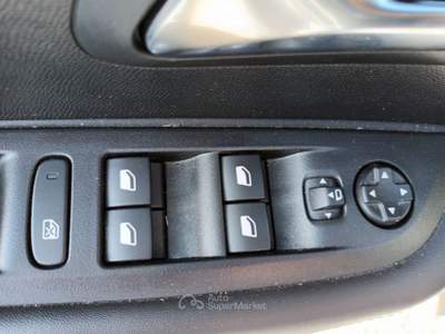 Peugeot 208 1200 PURETECH ALLURE 100CV CARPLAY LED"16 Argento usata Roma