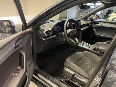 Seat Leon 2.0 TDI 150 CV DSG 5p. FR Grigio usata Arsago Seprio