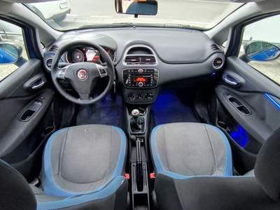 Fiat Punto Auto in ottime condizioni sia interno che esterno usata SAVIANO
