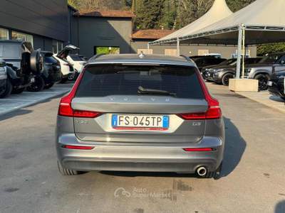 Volvo V60 D3 Geartronic Business Plus Grigio usata Massarosa