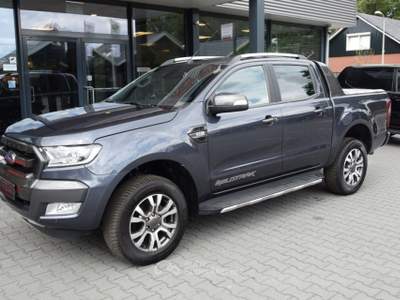Ford Ranger 3.2 TDCI Doble CABIN   WILDTRAK Grigio usata Guagnano