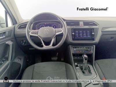 Volkswagen Tiguan 1.4 tsi eh elegance dsg Argento usata Vigevano