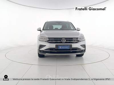Volkswagen Tiguan 1.4 tsi eh elegance dsg Argento usata Vigevano