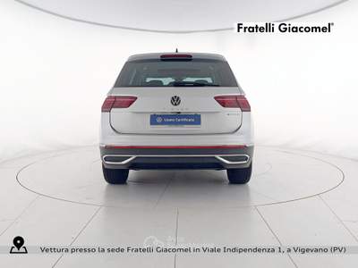 Volkswagen Tiguan 1.4 tsi eh elegance dsg Argento usata Vigevano