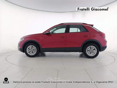 Volkswagen T-Roc 1.0 tsi life 110cv Rosso usata Vigevano