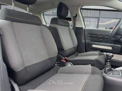 Citroen C3 1.5 bluehdi C-Series s&s 100cv con CarPlay Grigio usata Latina