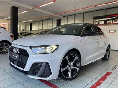 Audi A1 30 1.0 tfsi 110cv Bianco usata Mozzo