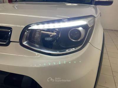 Kia Soul Your Soul 1.6 crdi 16v c.auto-LEGGI SOTTO Bianco usata BRESCIA