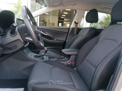 Hyundai i30 1.0 t-gdi 48V CarPlay / AndroidAuto Fari LED Grigio usata Treviglio
