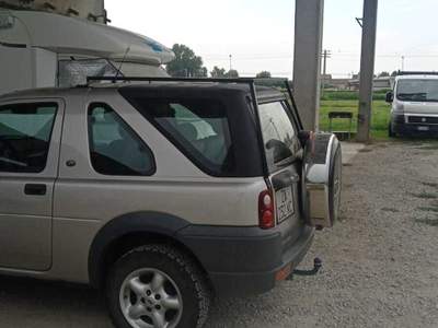 Land Rover Freelander Land Rover Freelander Gancio Traino Argento usata mezzano inferiore