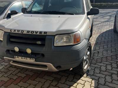Land Rover Freelander Land Rover Freelander Gancio Traino Argento usata mezzano inferiore