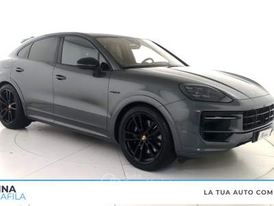 Porsche Cayenne  - cayenne 3.0 e-hybrid tiptronic Grigio usata Marcianise