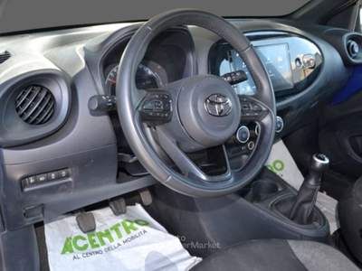 Toyota Aygo  - x 1.0 vvt-i 72cv 5p active Blu/Azzurro usata CAGLIARI