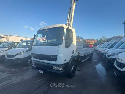 Daf CF 85 LF 120 Q.LI GRU+CASSONE FISSO  Bianco usata Pontecagnano Faiano