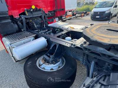 Iveco Daily STRALIS 510 TRATTORE STRADALE E6 Rosso usata Pontecagnano Faiano