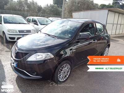 Lancia Ypsilon Ypsilon 1.2 69 CV 5 porte GPL Ecochic Gold Nero usata Teramo