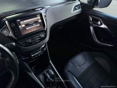 Peugeot 2008 2008 1.6 e-HDi 92 CV S&S Active Bianco usata San Michele salentino