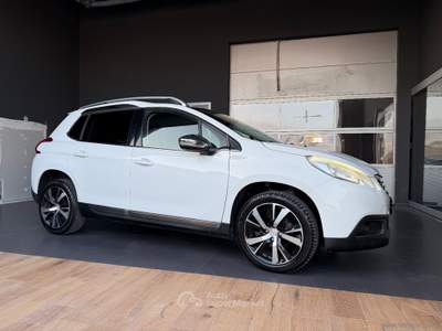 Peugeot 2008 2008 1.6 e-HDi 92 CV S&S Active Bianco usata San Michele salentino