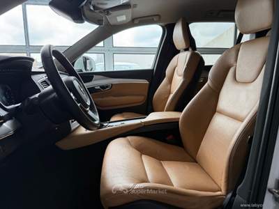 Volvo XC90 XC90 D5 AWD Geartronic 7 posti Momentum Bianco usata San Michele salentino