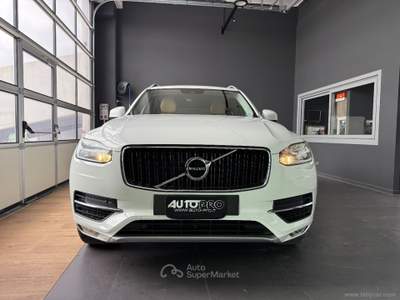 Volvo XC90 XC90 D5 AWD Geartronic 7 posti Momentum Bianco usata San Michele salentino
