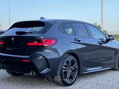 BMW Serie 1 116d 116d 5p. M Sport Grigio usata Casarano