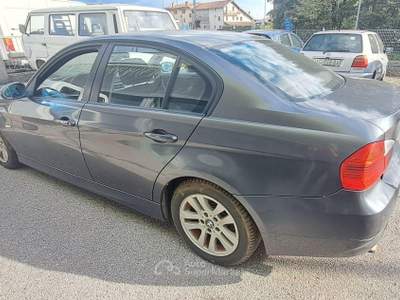 BMW Serie 3 320d BMW 320d Eletta per Commercianti Grigio usata Spilimbergo