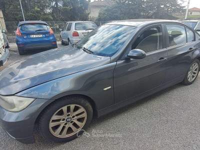 BMW Serie 3 320d BMW 320d Eletta per Commercianti Grigio usata Spilimbergo