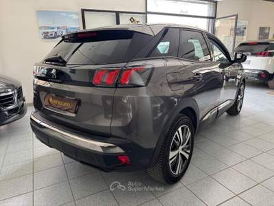 Peugeot 3008 BlueHDi 130 EAT8 S&S Allure Grigio usata Andria