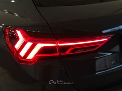 Audi Q3 S tronic Business Advanced Grigio usata Rosarno