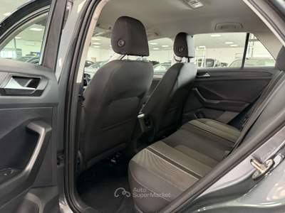 Volkswagen T-Roc T-Roc 2.0 tdi Style 150cv dsg Grigio usata Gaglianico