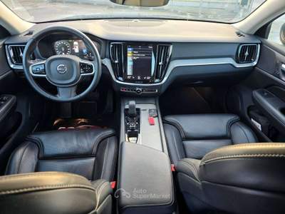 Volvo V60 Cross Country V60 II 2019 Cross Country 2.0 b4 Business Pro Line Blu/Azzurro usata Monte San Vito