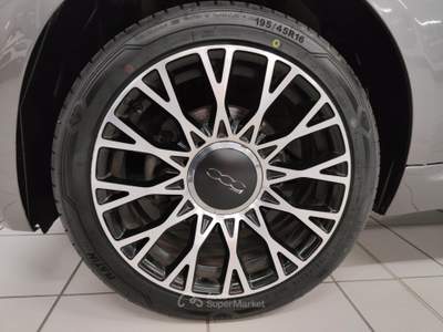 Fiat 500 1.0 70cv Hybrid Dolcevita + Car Play "SUPER PROMO" Grigio usata LEGNANO