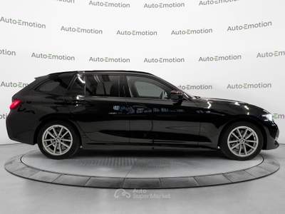 BMW Serie 3 320i 320i MSport Touring auto Nero usata Busto Arsizio