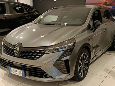 Renault Clio 1.0 TCE 90cv Techno Grigio usata Firenze