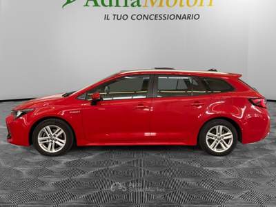 Toyota Corolla 1.8 Hybrid Style Rosso usata Pordenone