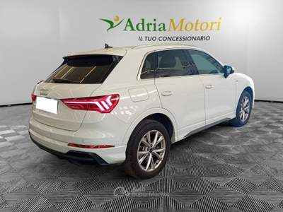 Audi Q3 45 TFSI e S tronic S Line Edition Bianco usata Pordenone
