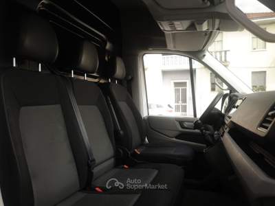 Volkswagen Crafter Volkswagen Crafter 30 L3H3 2.0 TDI 103kW Logistic Bianco usata Torino