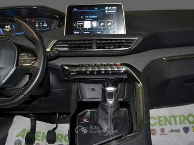 Peugeot 3008  - 1.5 hdi allure 130cv Nero usata CAGLIARI