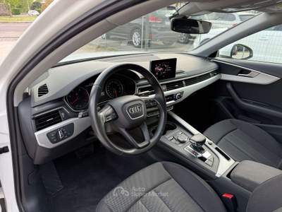 Audi A4 A4 Avant 35 2.0 tdi Business 150cv s-tronic my16 Bianco usata Rezzato
