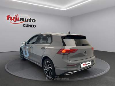 Volkswagen Golf Golf 1.5 etsi evo Style 130cv dsg Grigio usata Cuneo
