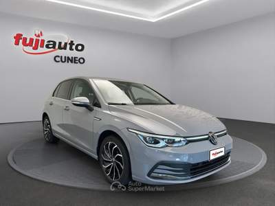 Volkswagen Golf Golf 1.5 etsi evo Style 130cv dsg Grigio usata Cuneo